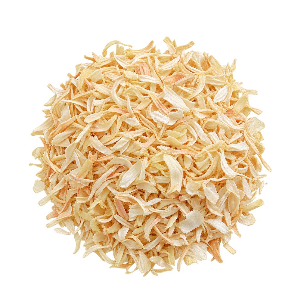 Dehydrated onion flakes